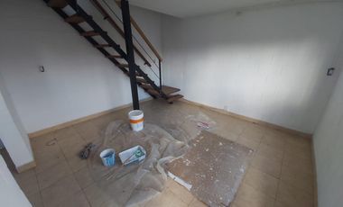 APTO CREDITO duplex calle Rivas 1707