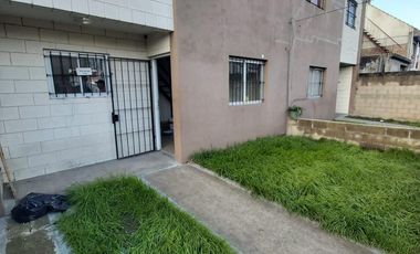 APTO CREDITO duplex calle Rivas 1707