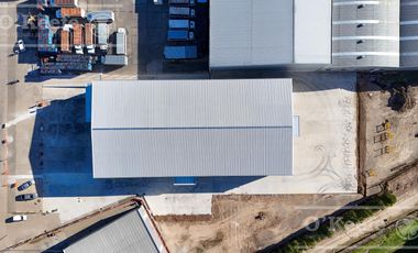 EXCELENTE GALPÓN 1.800 M2 A ESTRENAR - EN ALQUILER - PARQUE INDUSTRIAL CIR 2 - RUTA 2 - BERAZATEGUI