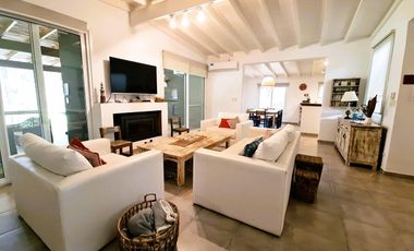 Casa en Venta Costa Esmeralda cerca del Mar