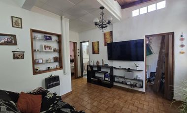 VENTA PH 3 AMBIENTES EN VILLA ADELINA