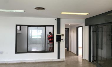 Alquiler Depósito de 1265 m2 cubiertos - Villa Lynch