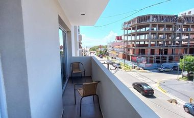 Excelente departamento 2 ambientes lateral, Sarmiento y Newbery!!