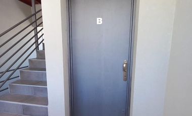 Excelente departamento 2 ambientes lateral, Sarmiento y Newbery!!