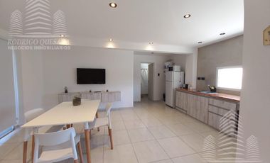 Excelente departamento 2 ambientes lateral, Sarmiento y Newbery!!