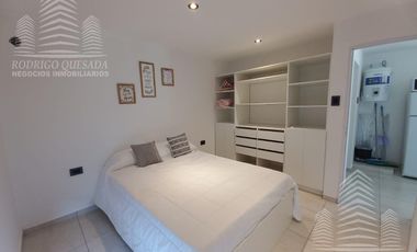 Excelente departamento 2 ambientes lateral, Sarmiento y Newbery!!