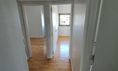 Departamento en  de 4 ambientes con cochera doble en Lomas de Zamora