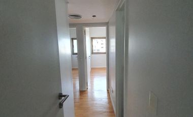Departamento en  de 4 ambientes con cochera doble en Lomas de Zamora