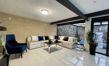 Increíble casa en venta con alberca en San Jerónimo Lídice, Magdalena Contreras.