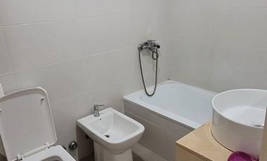 Alquiler  dos ambientes nuevo, con balcón, al frente, luminoso - Saavedra