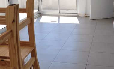 Alquiler  dos ambientes nuevo, con balcón, al frente, luminoso - Saavedra