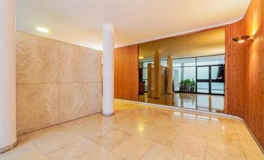 Venta departamento 7 ambientes en Belgrano con piscina propia y quincho