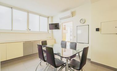 Venta departamento 7 ambientes en Belgrano con piscina propia y quincho