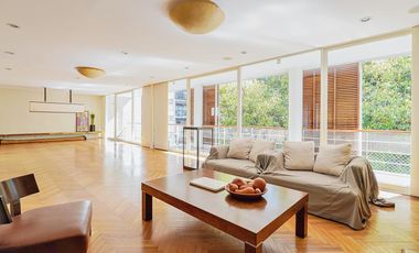 Venta departamento 7 ambientes en Belgrano con piscina propia y quincho