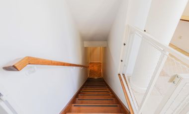 Venta departamento 7 ambientes en Belgrano con piscina propia y quincho