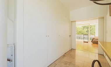 Venta departamento 7 ambientes en Belgrano con piscina propia y quincho