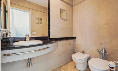 Venta departamento 7 ambientes en Belgrano con piscina propia y quincho