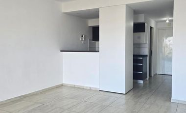 monoambiente con parrilla propia y balcon - SAN MARTIN