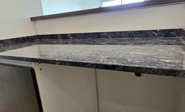 monoambiente con parrilla propia y balcon - SAN MARTIN