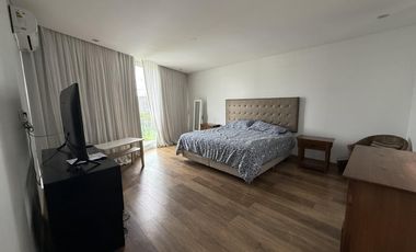 Casa en Alquiler amoblada 3 dormitorios Barrio Los Castaños - Nordelta-