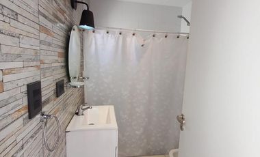 Excelente departamento 3 ambientes al frente, Sarmiento y Newbery!!