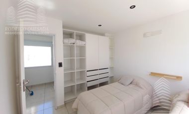 Excelente departamento 3 ambientes al frente, Sarmiento y Newbery!!