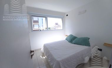 Excelente departamento 3 ambientes al frente, Sarmiento y Newbery!!