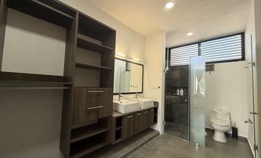 CASA DE 2 PLANTAS, ALBERCA Y PANELES SOLARES EN VENTA | PRIVADA ARBOREA