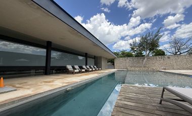 CASA DE 2 PLANTAS, ALBERCA Y PANELES SOLARES EN VENTA | PRIVADA ARBOREA