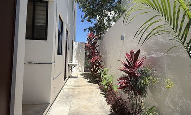 CASA DE 2 PLANTAS, ALBERCA Y PANELES SOLARES EN VENTA | PRIVADA ARBOREA