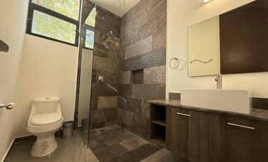 CASA DE 2 PLANTAS, ALBERCA Y PANELES SOLARES EN VENTA | PRIVADA ARBOREA