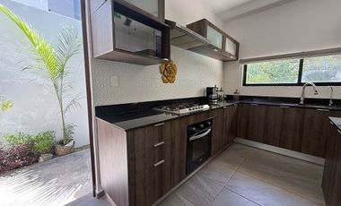 CASA DE 2 PLANTAS, ALBERCA Y PANELES SOLARES EN VENTA | PRIVADA ARBOREA