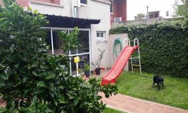 Casa - Temperley Oeste