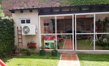 Casa - Temperley Oeste