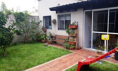 Casa - Temperley Oeste