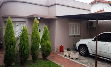 Casa - Temperley Oeste