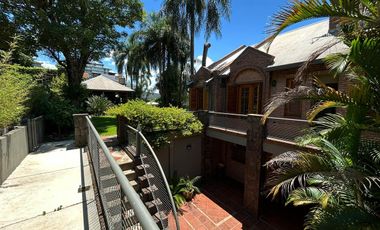 EXCLUSIVA CASA EN VENTA CON VISTA AL RÍO PARANÁ, POSADAS