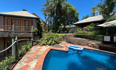 EXCLUSIVA CASA EN VENTA CON VISTA AL RÍO PARANÁ, POSADAS