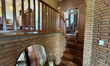 EXCLUSIVA CASA EN VENTA CON VISTA AL RÍO PARANÁ, POSADAS