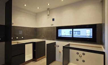 Edificio en construcción Departamento en venta de 2 ambientes en San Martín centro