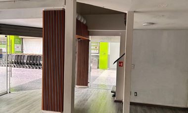 RENTA LOCAL COMERCIAL EN PATIO PEDREGAL