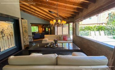 Casa en venta en Abril Country Club Hudson Berazategui de 6 ambientes