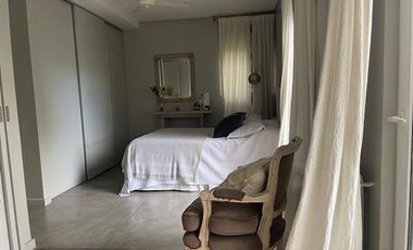 Casa al agua en barrio La laguna -Rincón de Milberg