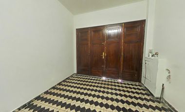 CASA DE CATEGORÍA EN VENTA 5TA SECCIÓN CUATRO DORMITORIOS CON TOUR VIRTUAL