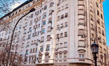 Dorrego al 700. Esquina estilo francés 2 habitaciones