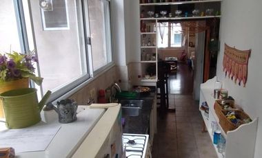 Dorrego al 700. Esquina estilo francés 2 habitaciones