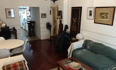 Dorrego al 700. Esquina estilo francés 2 habitaciones