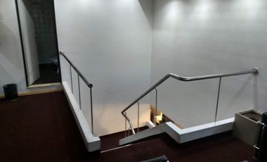 Oficina en venta - 700 m2 - Centro INCLUYE 13 COCHERAS FIJAS