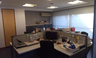 Oficina en venta - 700 m2 - Centro INCLUYE 13 COCHERAS FIJAS