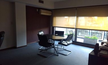 Oficina en venta - 700 m2 - Centro INCLUYE 13 COCHERAS FIJAS